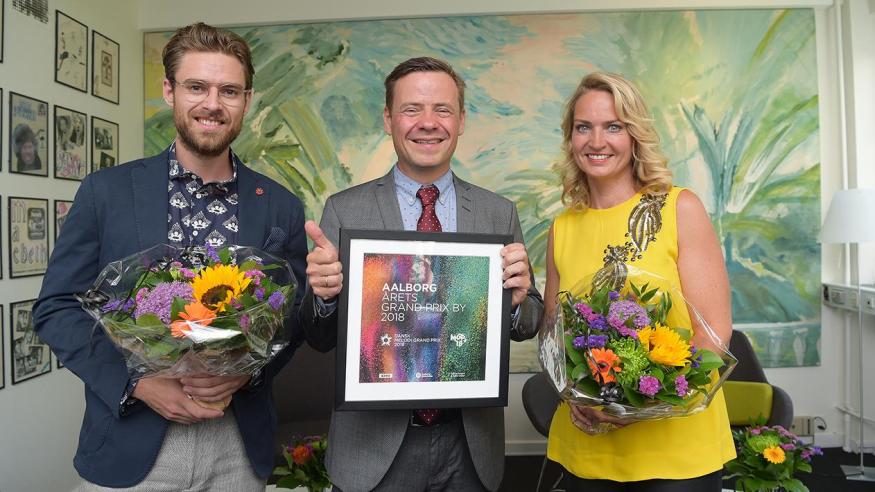 Johannes Nymark and Annette Heick together with Aalborg mayor Thomas Kastrup-Larsen, during the launch of next year's host city. (Photo: Betina Fleron Hede © dr)