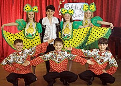 Vardanyan Narek and song theatre “Sadko” "Podruga balalayka” (Nizhniy Novgorod) 